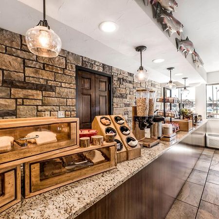 Bass Pro Shops Angler'S Lodge Springfield Exteriör bild